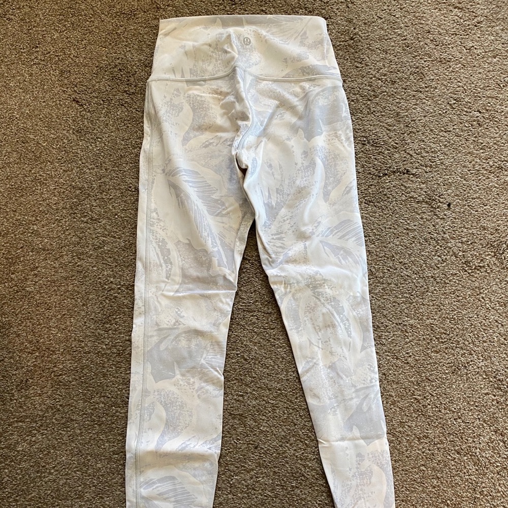 Lululemon leggings